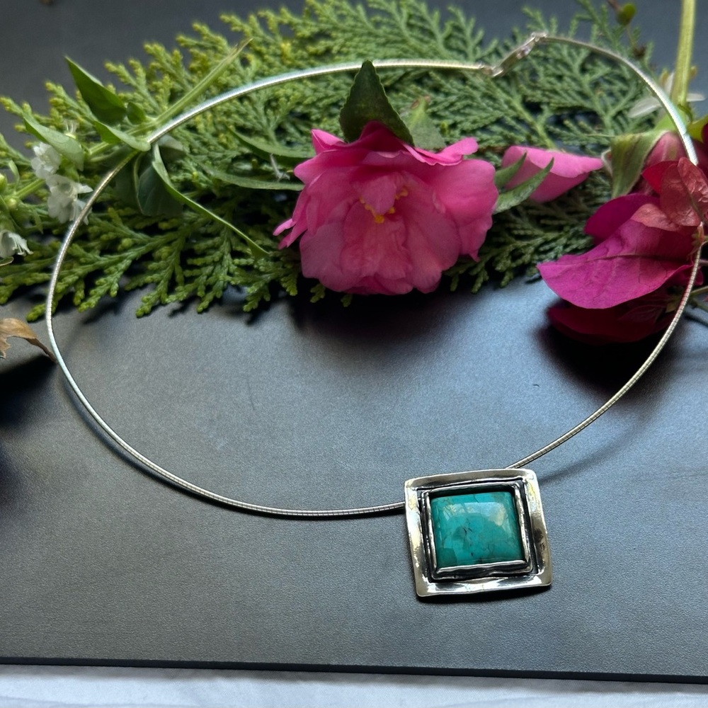 Silpada sterling Silver  925 and Turquoise Pendant Necklace N1509